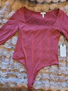 L'ATISTE Mauve-Pink Square Neck Long Sleeve Bodysuit